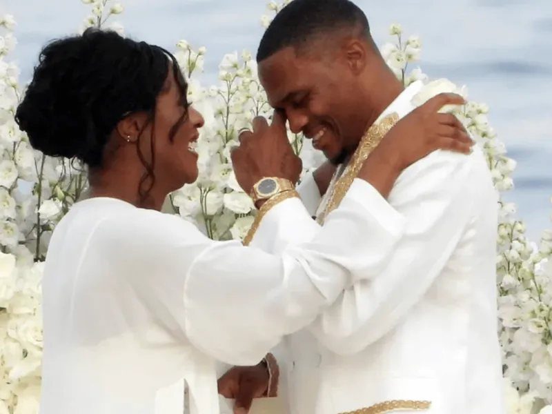 开云app下载入口-TMZ：威少与妻子在意大利庆祝结婚十周年，威少深情落泪