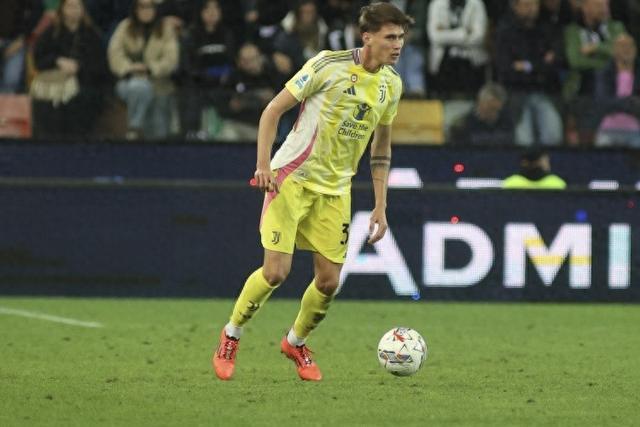 开云app官网-意媒：萨沃纳可能离开尤文，诺丁汉森林已正式报价1200万欧